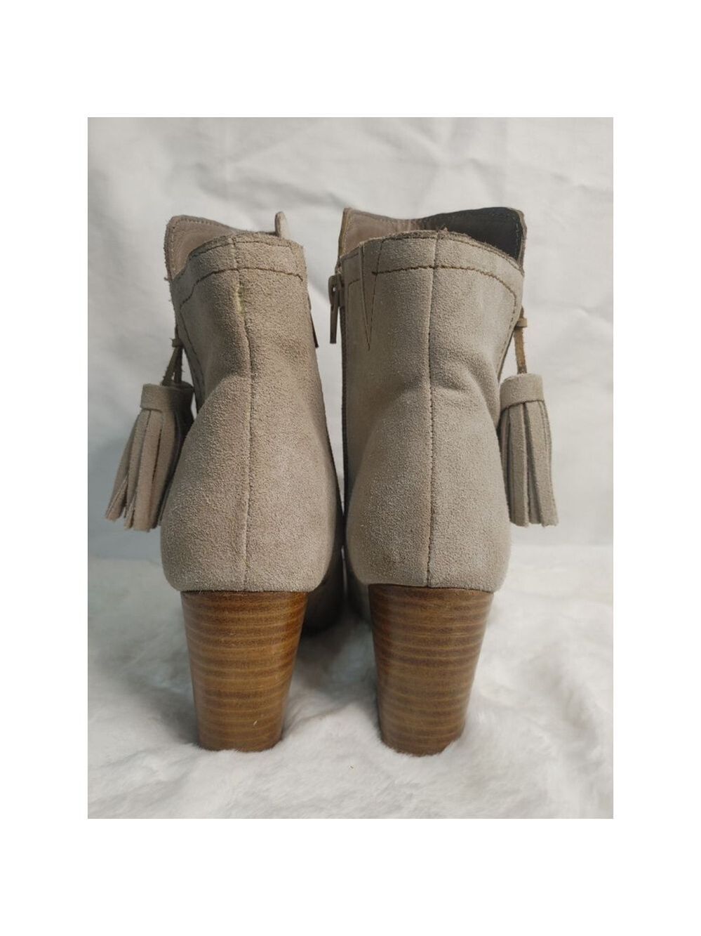 Women's Hush Puppies Daisee Billie Beige Suede Ankle Boots with Tassels Size 8 - Picture 4 of 10